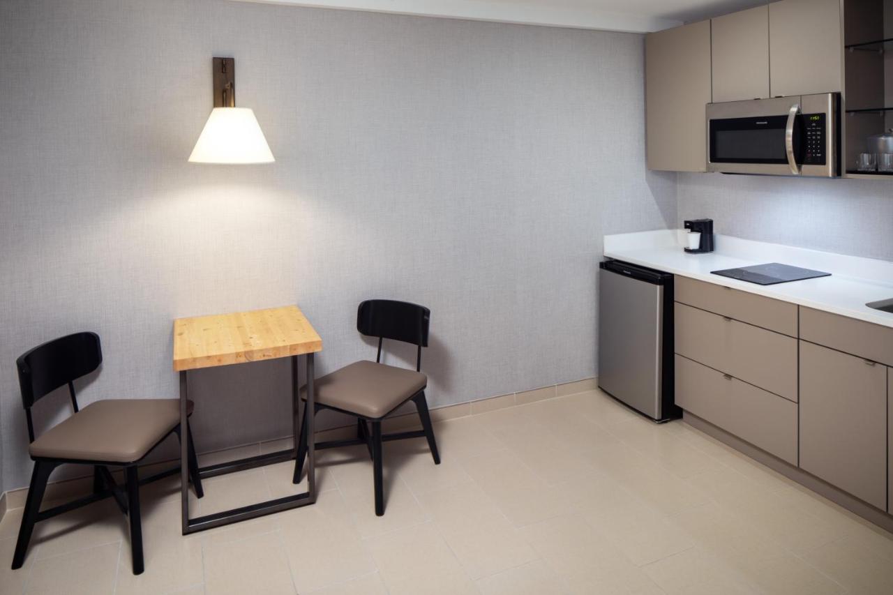 Springhill Suites By Marriott New York Jfk Airport Jamaica Esterno foto