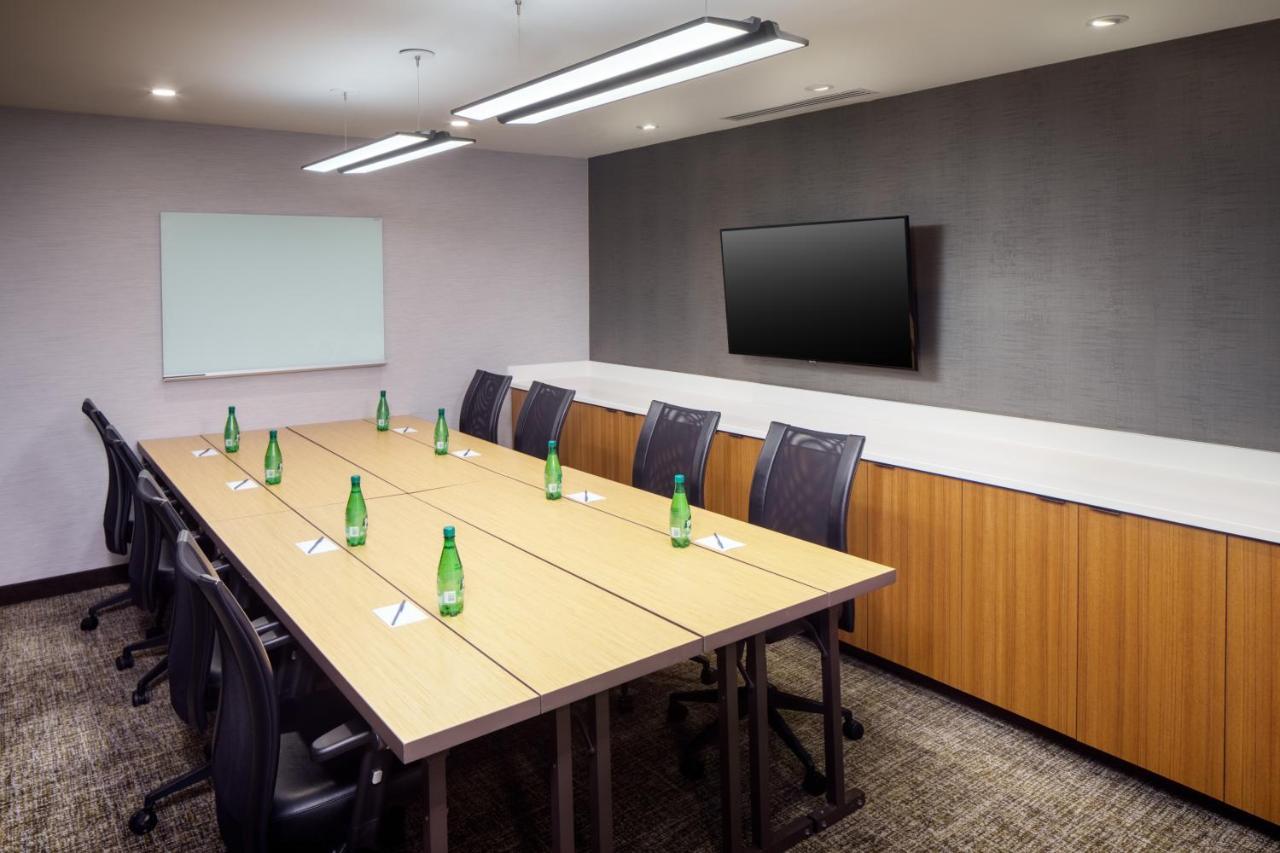 Springhill Suites By Marriott New York Jfk Airport Jamaica Esterno foto
